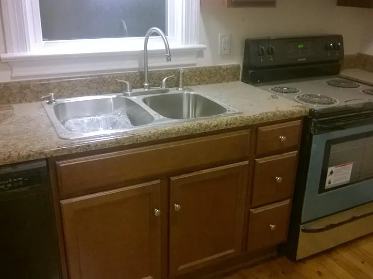 304 Marlin Dr — Photo 1