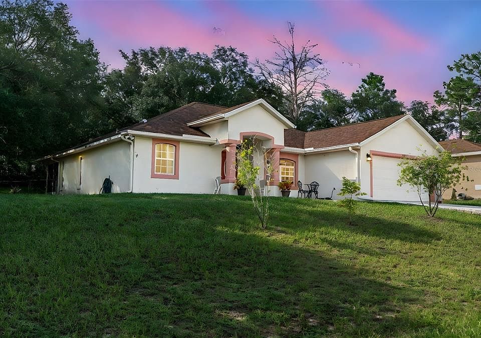 1st image of 5702 N CLAREMONT DRIVE