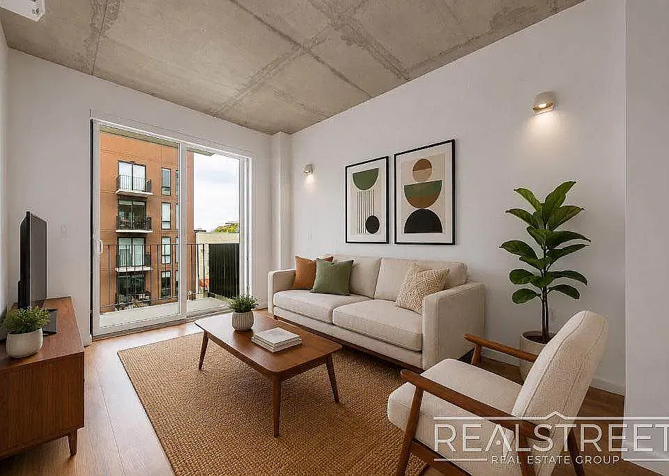 87 George St #5A