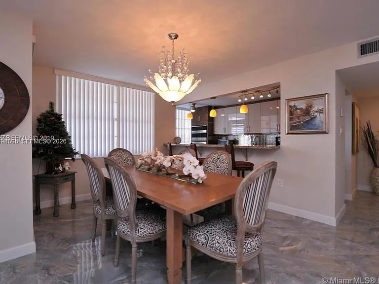 18041 Biscayne Blvd #1104 — Photo 7