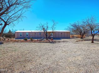 6030 E Calle Lobo, Hereford, AZ 85615