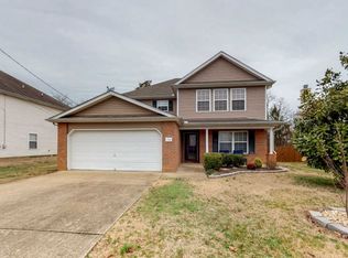 716 General Barksdale Dr, Smyrna, TN 37167