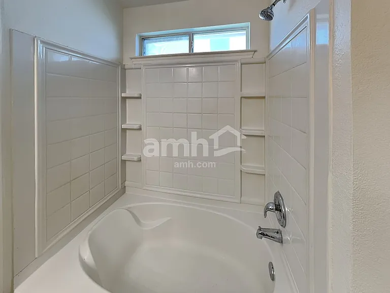 211 Remington Run — Photo 12