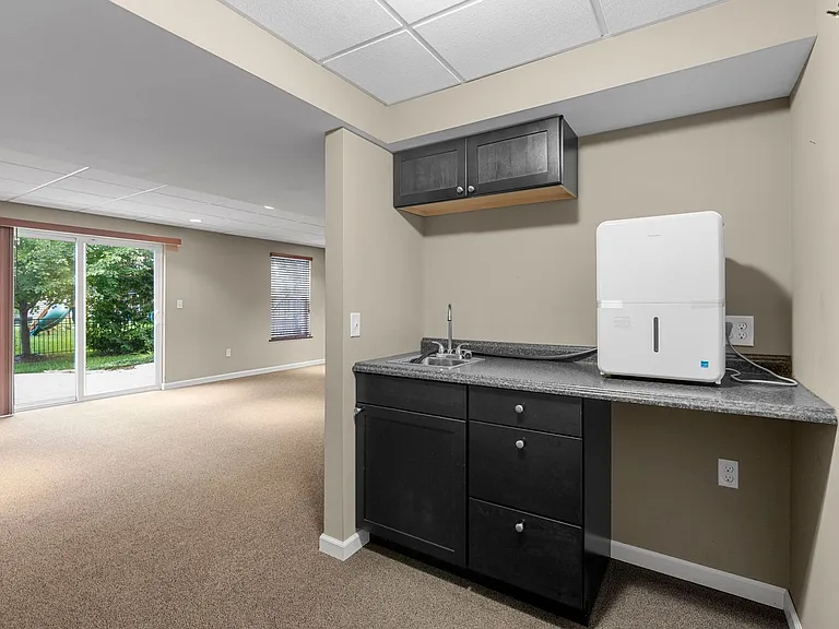 615 Derby Way Dr — Photo 60