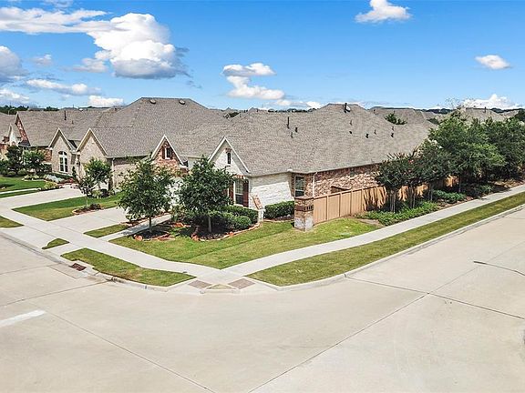 3rd image of 27002 Carmel Falls Ln