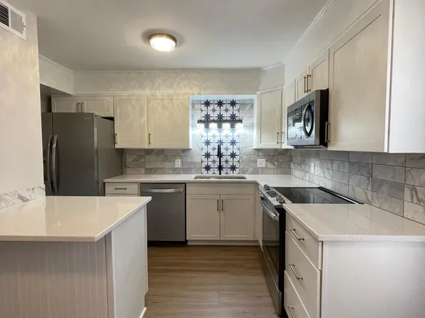 2315 E Bay Meadows Ct, Winston Salem, NC 27103