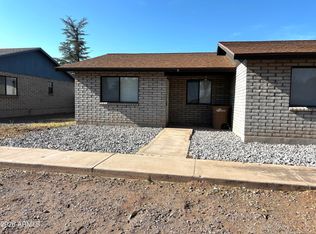 2135 Hohokam Dr, Douglas, AZ 85607
