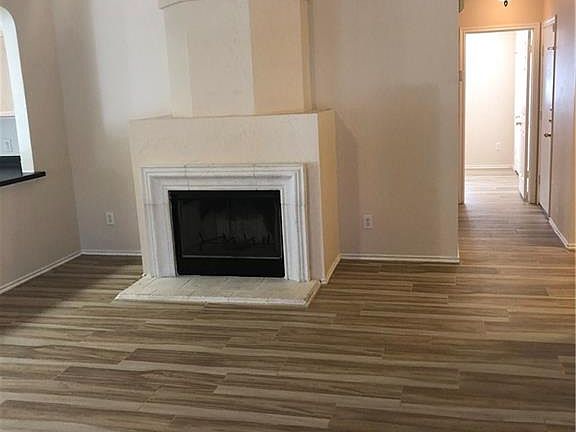 5th image of 1167 Forest Bluff Trl