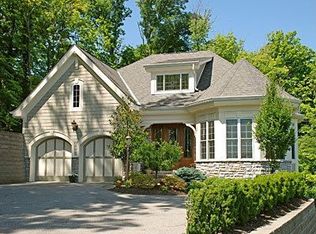 1093 Tuscany Pl, Cincinnati, OH 45226