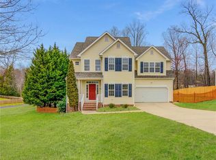 4069 Queens Grant Rd, Jamestown, NC 27282