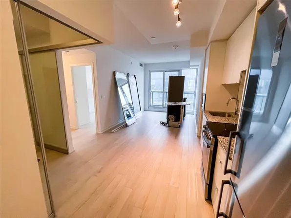 49 E Liberty St #2508, Toronto, ON M6K 0A7