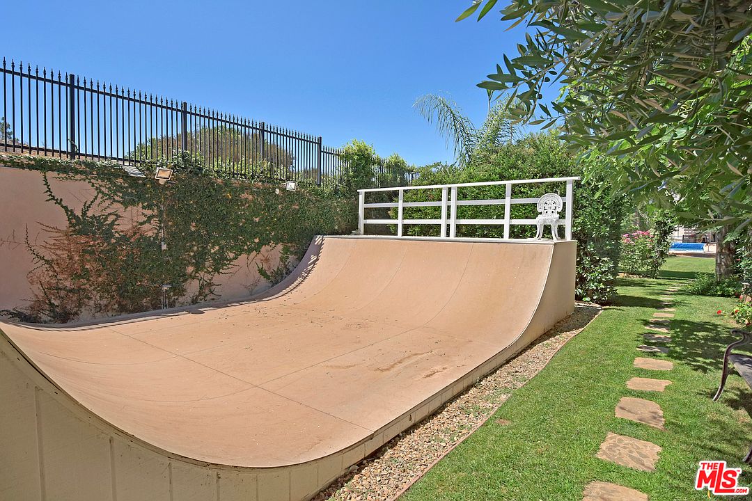 Halfpipe at the house where A Talking Cat!?! was filmed