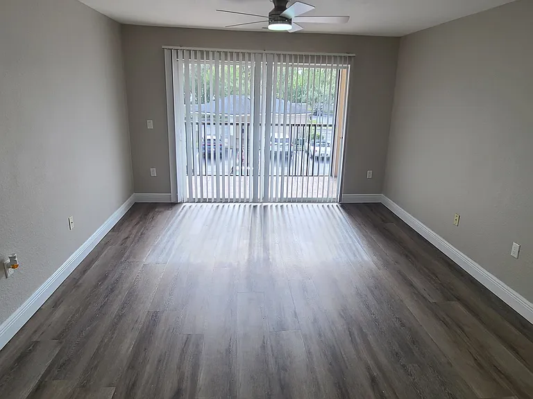 940 Village Trl #3205 — Photo 11