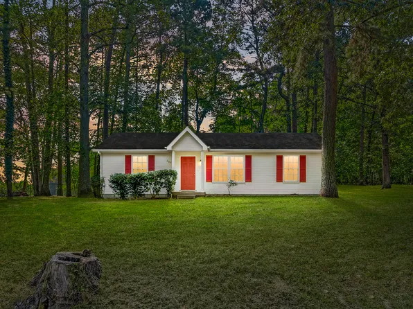 2041 Dotsonville Rd, Clarksville, TN 37042