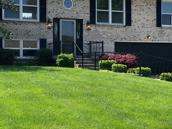 2nd image of 202 Dove Park