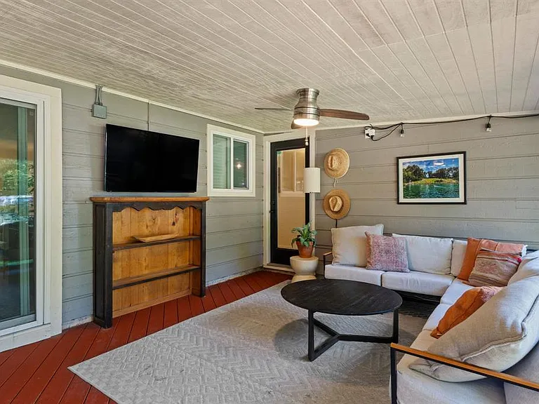 3207 Carol Ann Dr — Photo 24