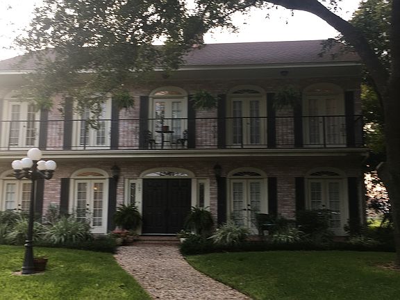 3rd image of 107 Pasadena Dr
