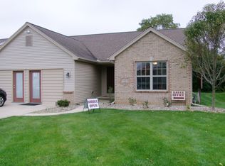 7325 Netty Rd, Lambertville, MI 48144