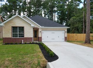 1338 Beech Dr, Conroe, TX 77385