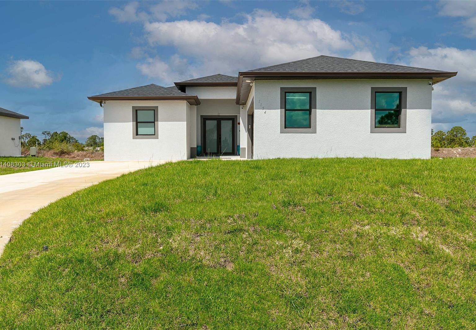 1160 Helen, Lehigh Acres, FL 33974 | Zillow