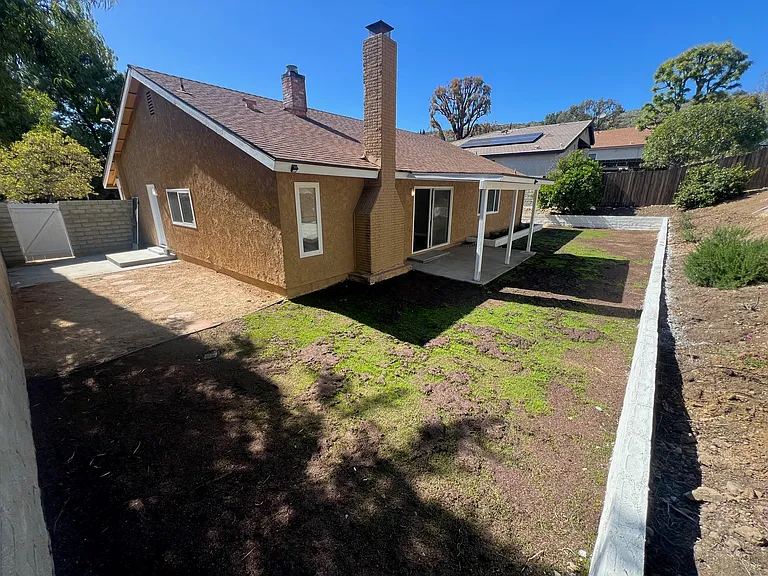 2800 Regina Ave — Photo 30