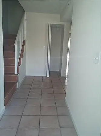 4 bed, 2.5 bath, 1500 sqft, $2,500 — Photo 4