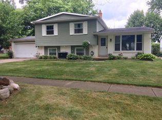 1716 Edington St, Portage, MI 49024