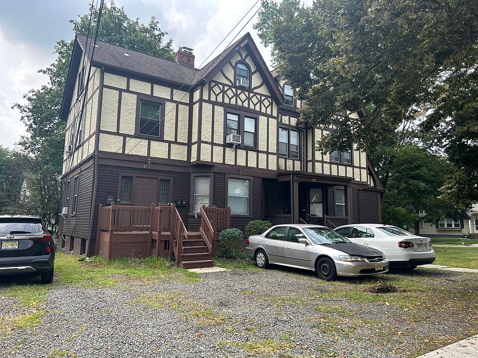 front of house with off street parking for one car