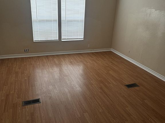 5th image of 310 Private Road 1330
