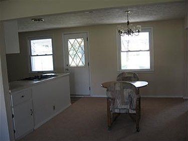 5th image of 1764 Sunview Dr
