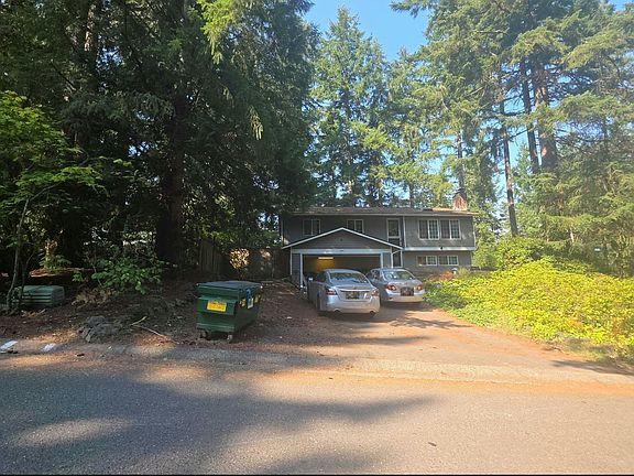 3rd image of 7497 Woodridge Ln NW