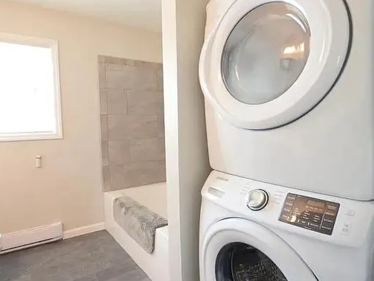 125 Elmira Rd #B1 — Photo 6