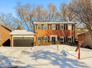 235 Old Yonge St, Toronto, ON M2P 1R5