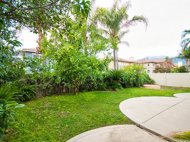 7238 San Carmela Ct — Photo 49