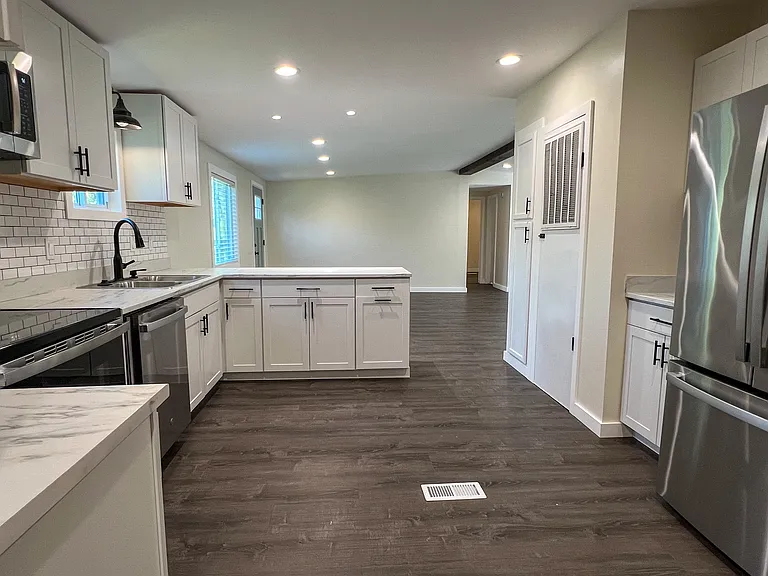 716 Yachtsman Pl — Photo 14