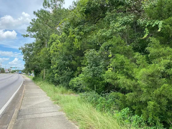 Us Highway 331 S, Defuniak Springs, FL 32435