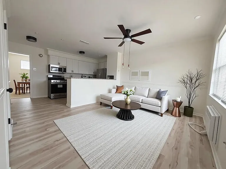 North Fillmore Apartments — Photo 19