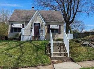 3107 Charlotte St, Erie, PA 16508