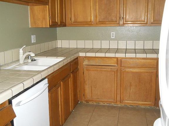5th image of 3152 Kenland Dr