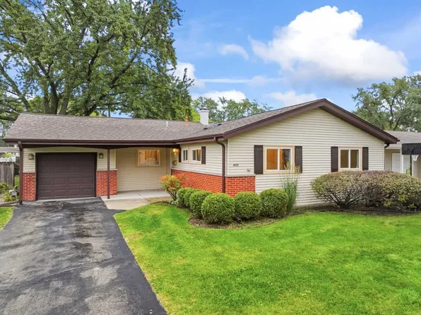 475 Olive St, Hoffman Estates, IL 60169