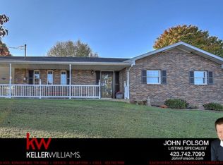 685 Weaver Branch Rd, Bluff City, TN 37618
