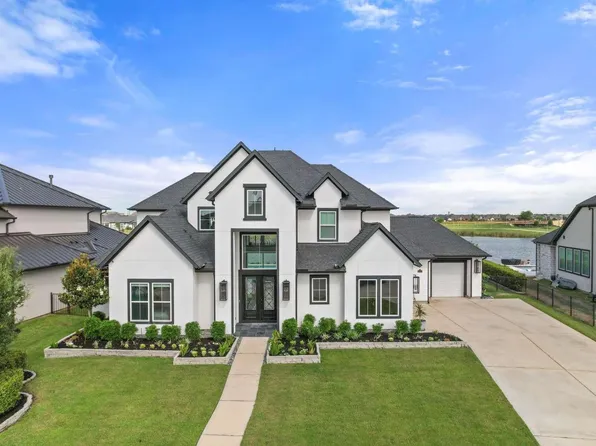 11007 Laguna Mesa Dr, Cypress, TX 77433