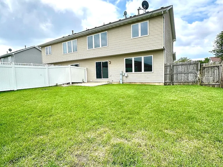 2394 Caton Crest Dr — Photo 21