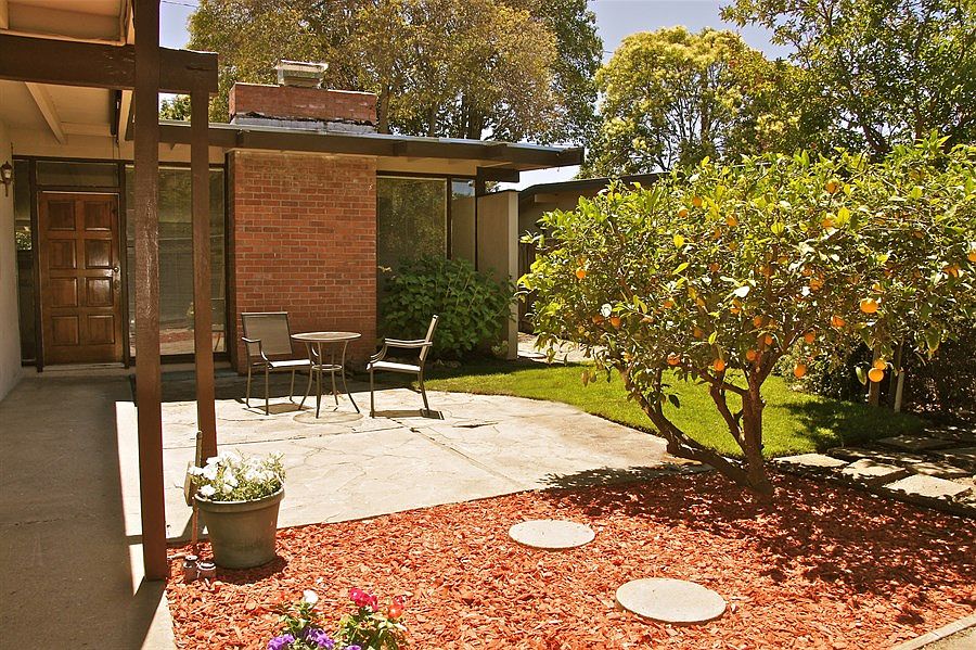 2nd image of 3068 Cameron Way
