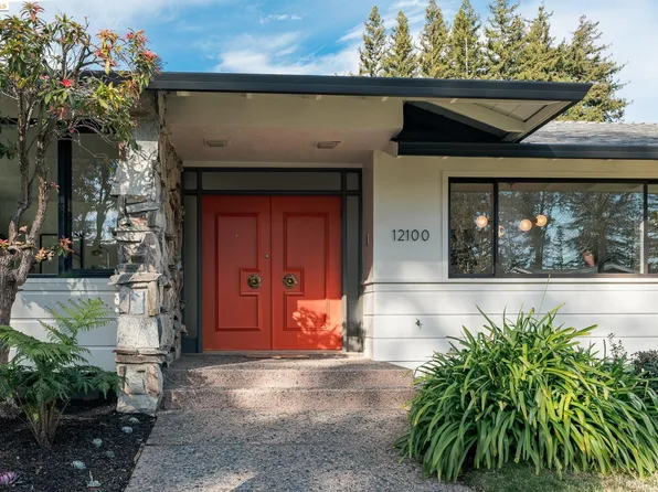 12100 Tartan Way, Oakland, CA 94619