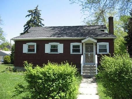1st image of 521 Joliet St