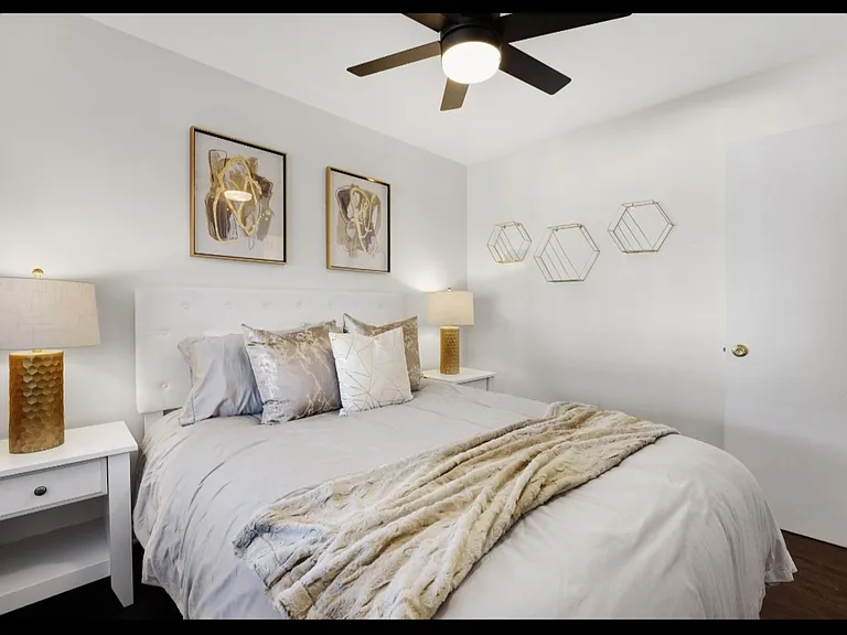 5295 Perry St — Photo 10