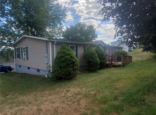 1102 Ross Ave, Ford City, PA 16226