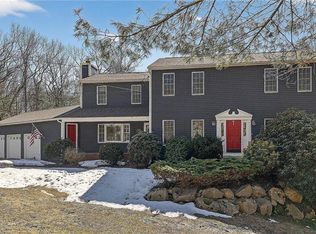 1340 Hope Rd, Hope, RI 02831