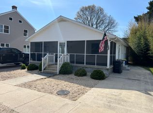 208 Philadelphia St, Rehoboth Beach, DE 19971